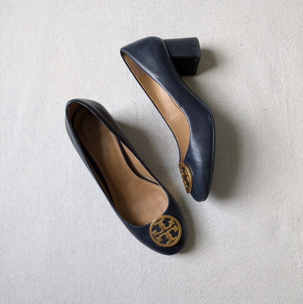 Tory Burch Navy Leather Pumps